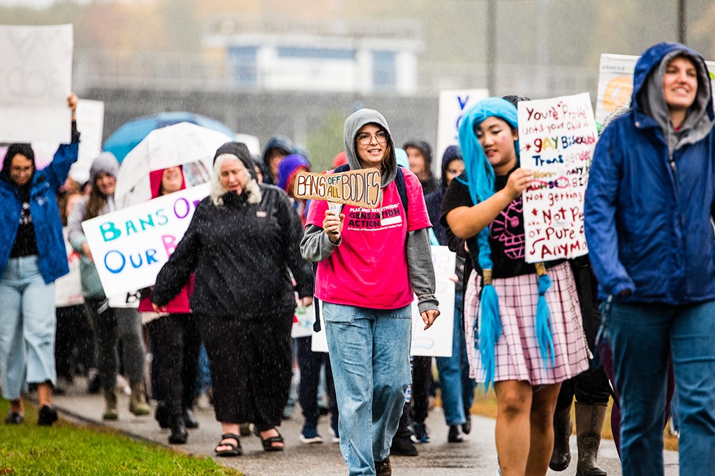 Students walking for the Women's March