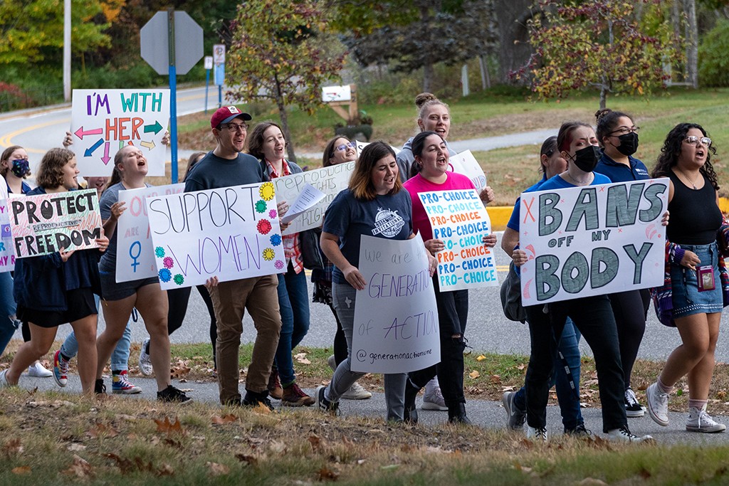 Students walking during the Women's March